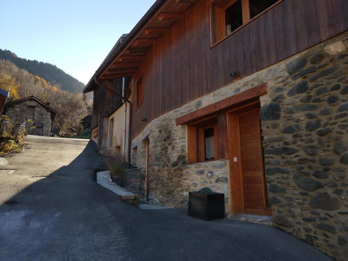 Maison De Village Au Pied Des 3 Vallees Villarlurin Exterior foto